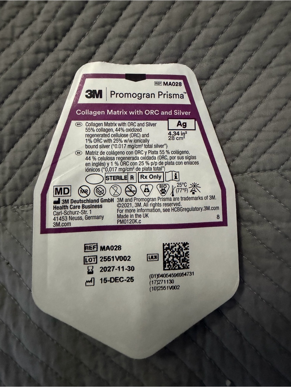 3M Promogran Prisma Collagen Matrix Dressing - White with Purple Accents